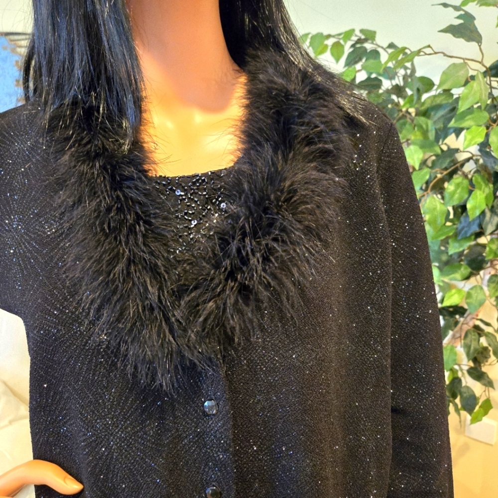 NWOT, Black Formal Topper Jacket with Boa Collar. Size Large